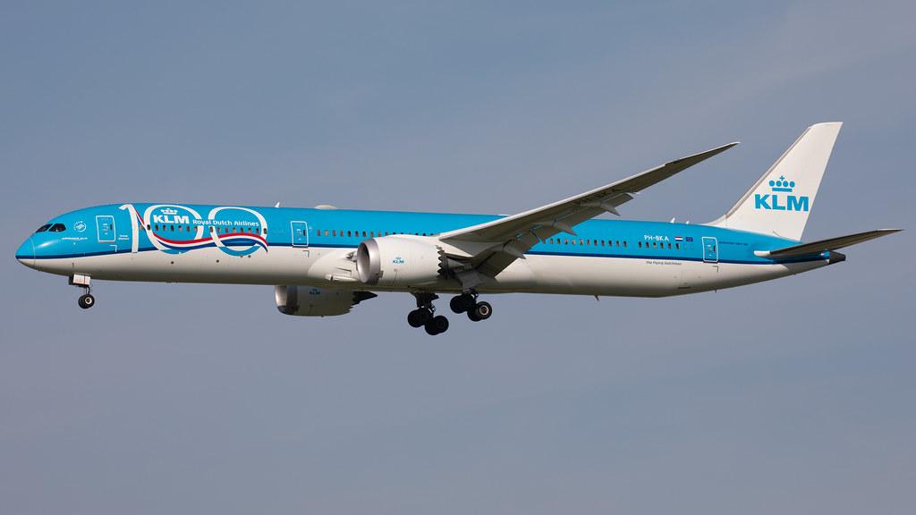 Photo of KLM PH-BKA, Boeing 787-10 Dreamliner