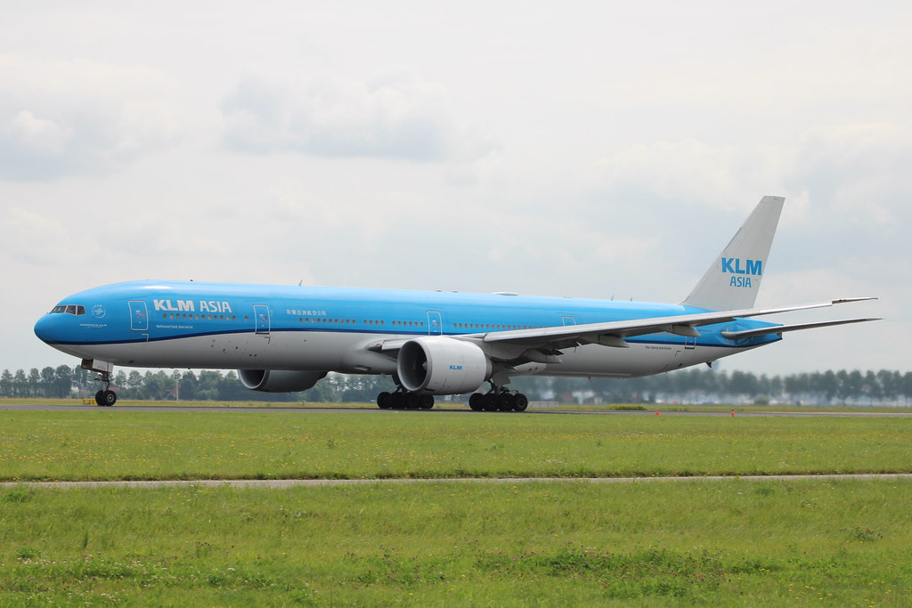 Photo of KLM PH-BVC, Boeing 777-300