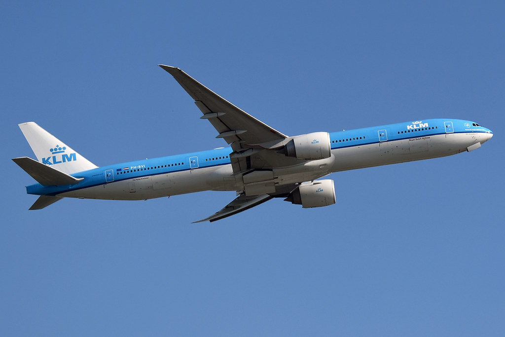 Photo of KLM PH-BVI, Boeing 777-300