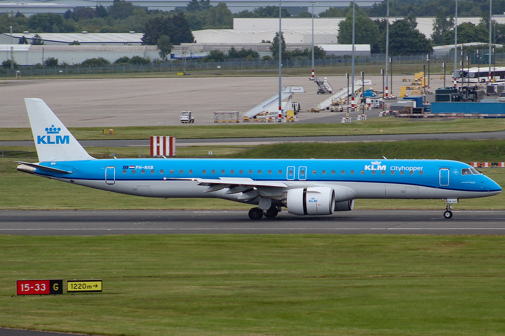 Photo of KLM Cityhopper PH-NXB, Embraer ERJ-195-E2