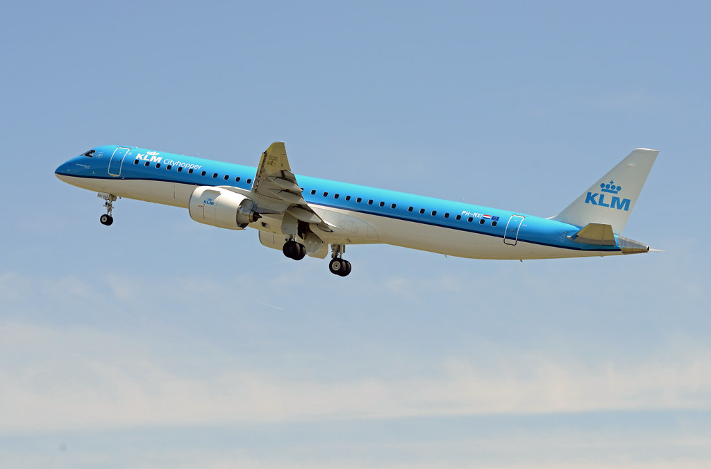 Photo of KLM Cityhopper PH-NXI, Embraer ERJ-195