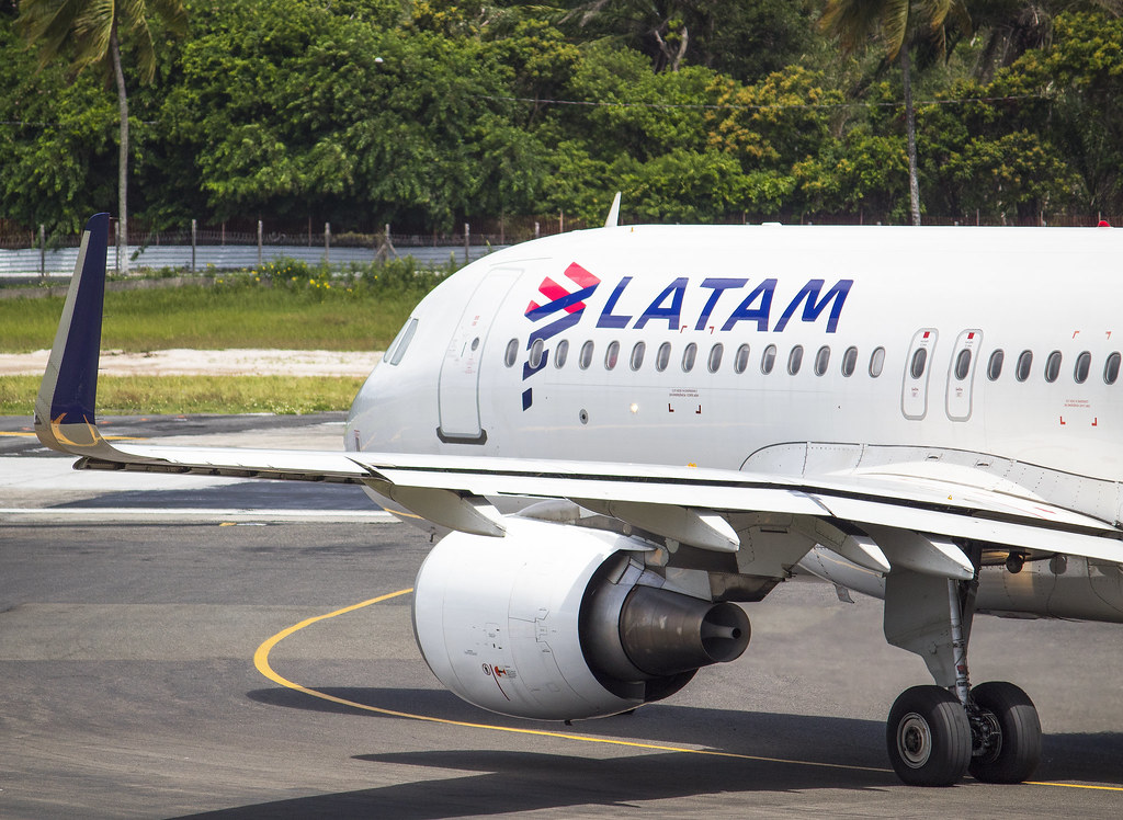 Photo of LATAM Airlines Brasil PR-TYI, Airbus A320