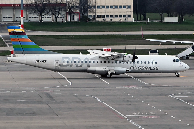 Photo of Photo of ATR ATR-72-600