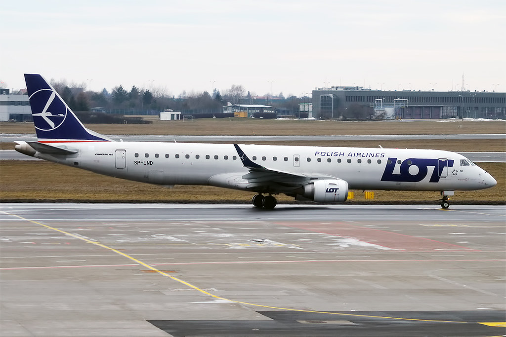 Photo of LOT Polish Airlines SP-LND, Embraer ERJ-195