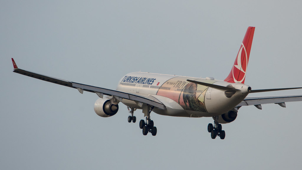 Photo of THY Turkish Airlines TC-JOG, Airbus A330-300