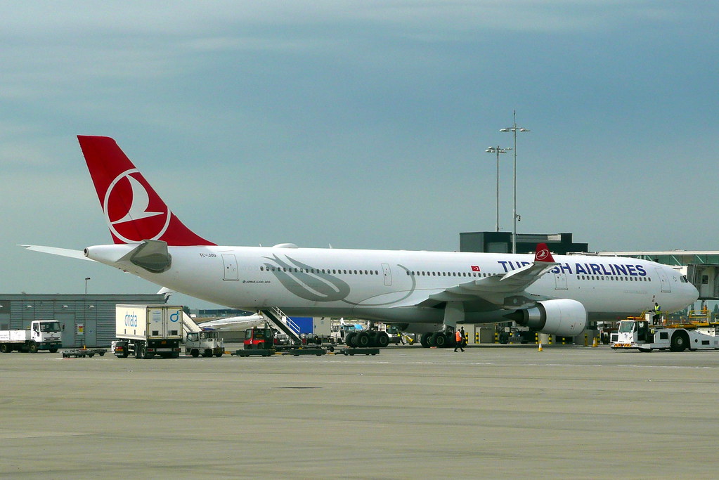 Photo of THY Turkish Airlines TC-JOG, Airbus A330-300