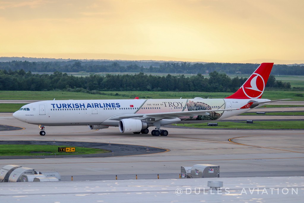 Photo of THY Turkish Airlines TC-JOG, Airbus A330-300