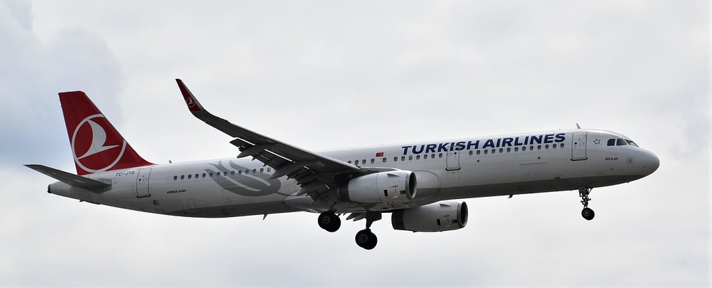 Photo of THY Turkish Airlines TC-JTG, Airbus A321