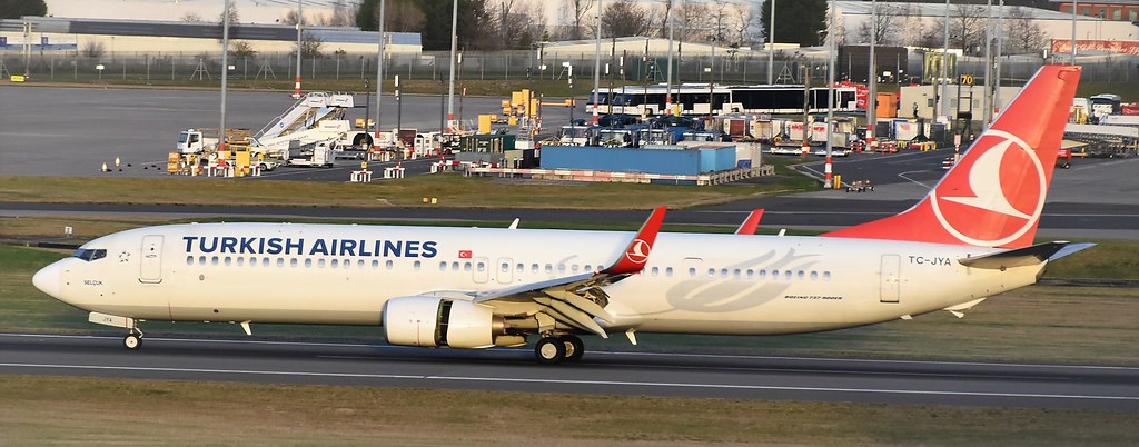 Photo of THY Turkish Airlines TC-JYA, Boeing 737-900