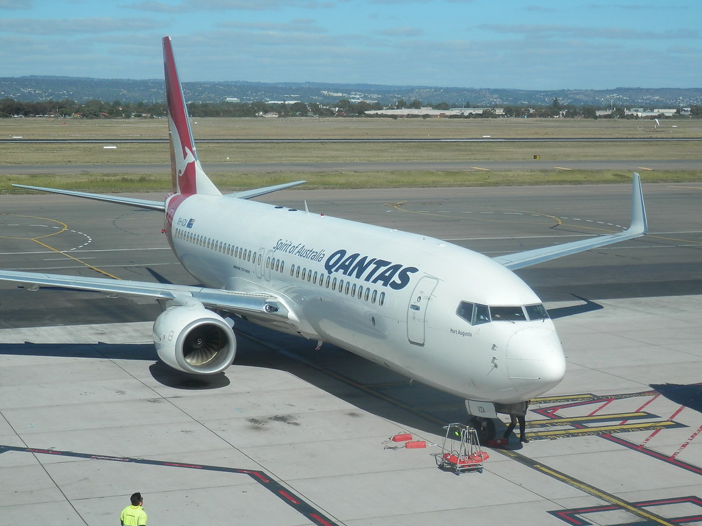 Photo of Qantas VH-VZA, Boeing 737-800