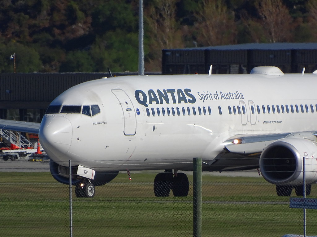Photo of Qantas VH-XZH, Boeing 737-800
