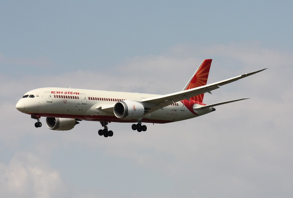 Photo of Air India VT-ANB, Boeing 787-8 Dreamliner