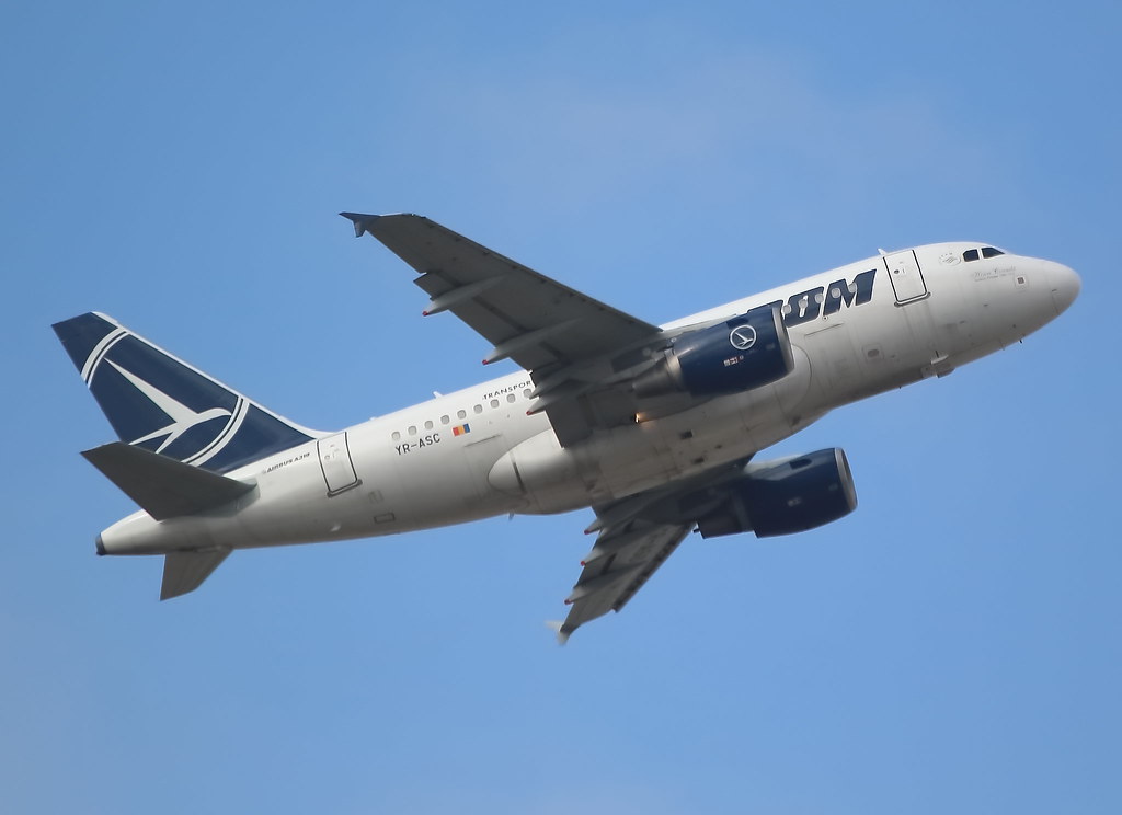 Photo of Tarom YR-ASC, Airbus A318