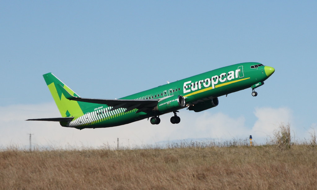 Photo of FlySafair ZS-ZWO, Boeing 737-800