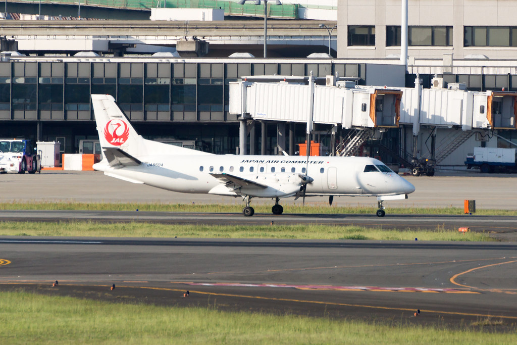 Photo of JAC Japan Air Commuter JA8594, SAAB 340