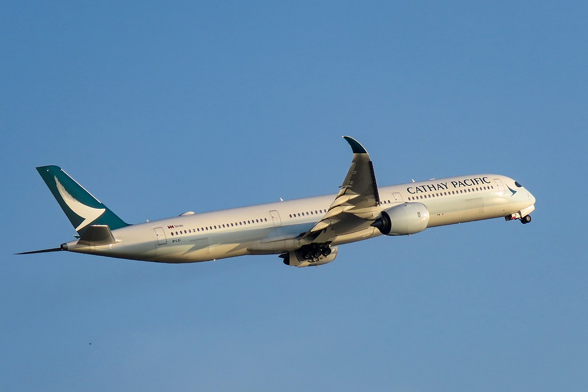 Photo of Cathay Pacific B-LXI