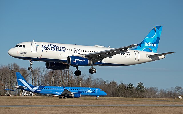 Photo of N652JB