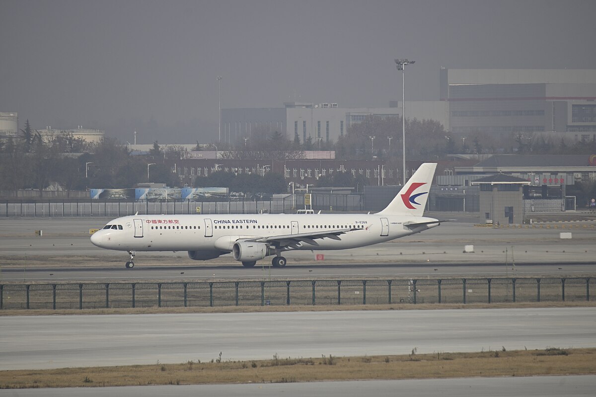 Photo of China Eastern Airlines B-6368, Airbus A321