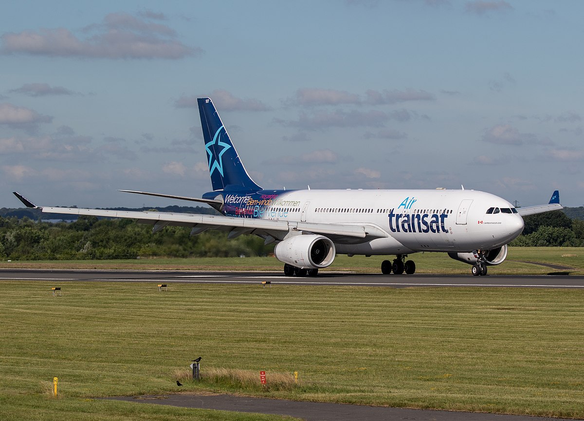 Photo of Air Transat C-GUFR, Airbus A330-200