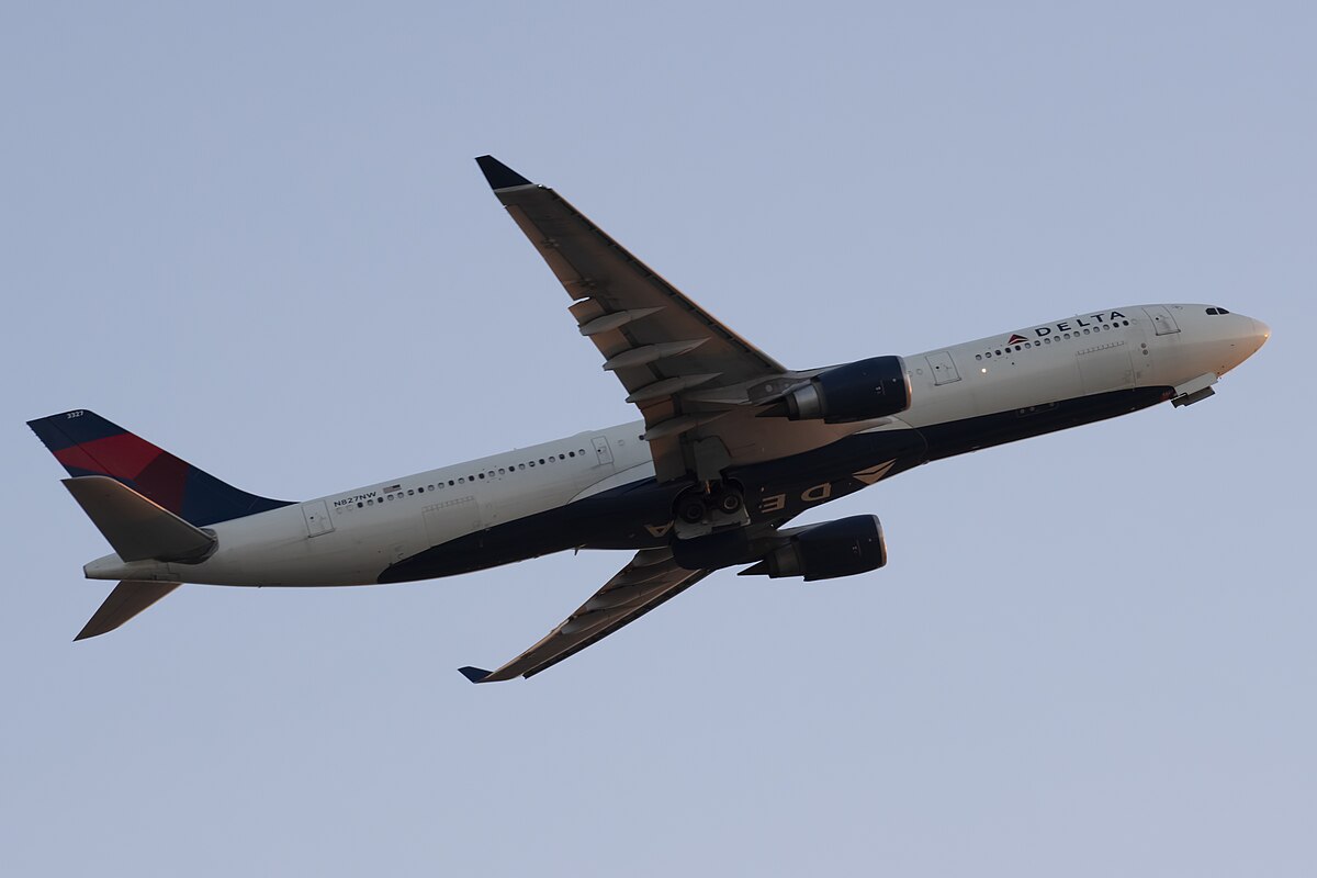 Photo of Delta Airlines N827NW, Airbus A330-300
