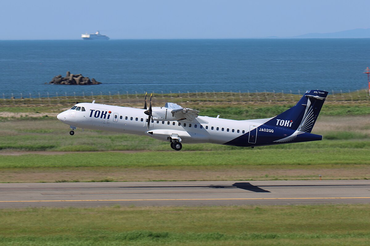 Photo of Toki Air JA02QQ, ATR ATR-72-200