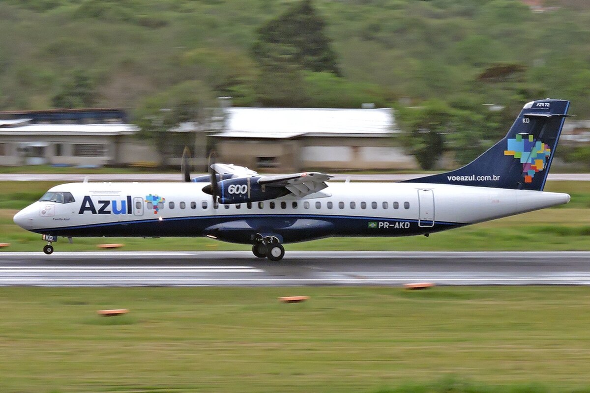 Photo of Azul Linhas Aereas PR-AKD, ATR ATR-72-200