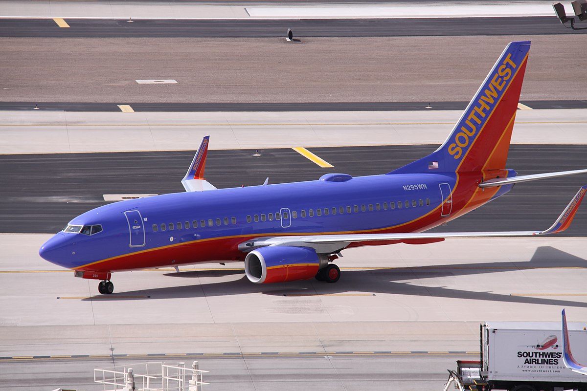 Photo of Southwest Airlines N295WN, Boeing 737-700