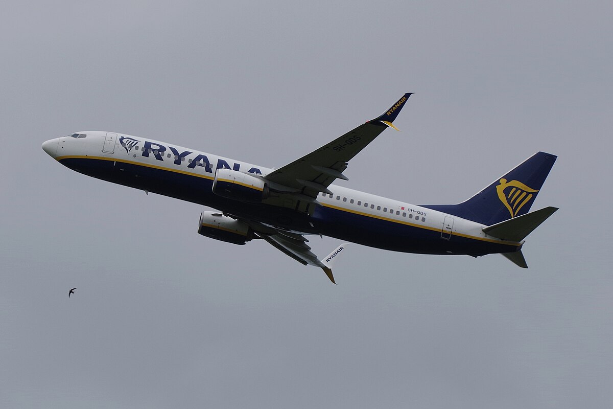 Photo of Malta Air 9H-QDS, Boeing 737-800