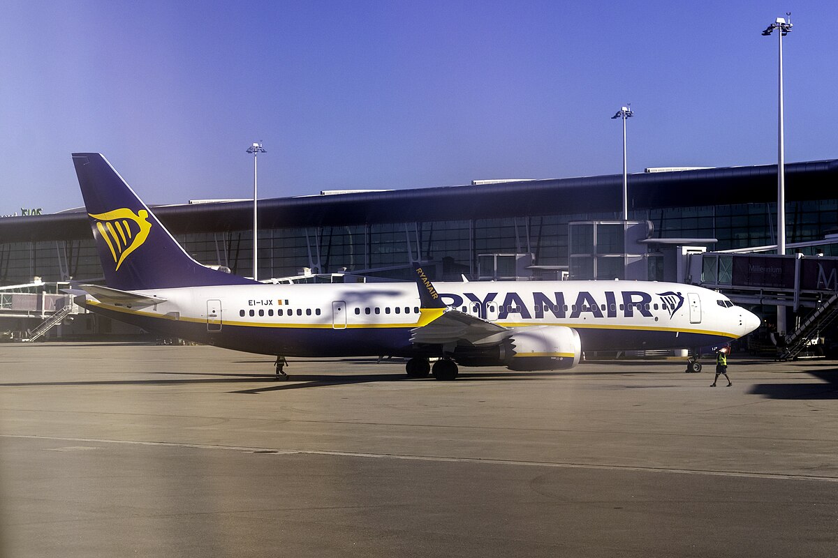 Photo of Ryanair EI-IJX, Boeing 737-800MAX