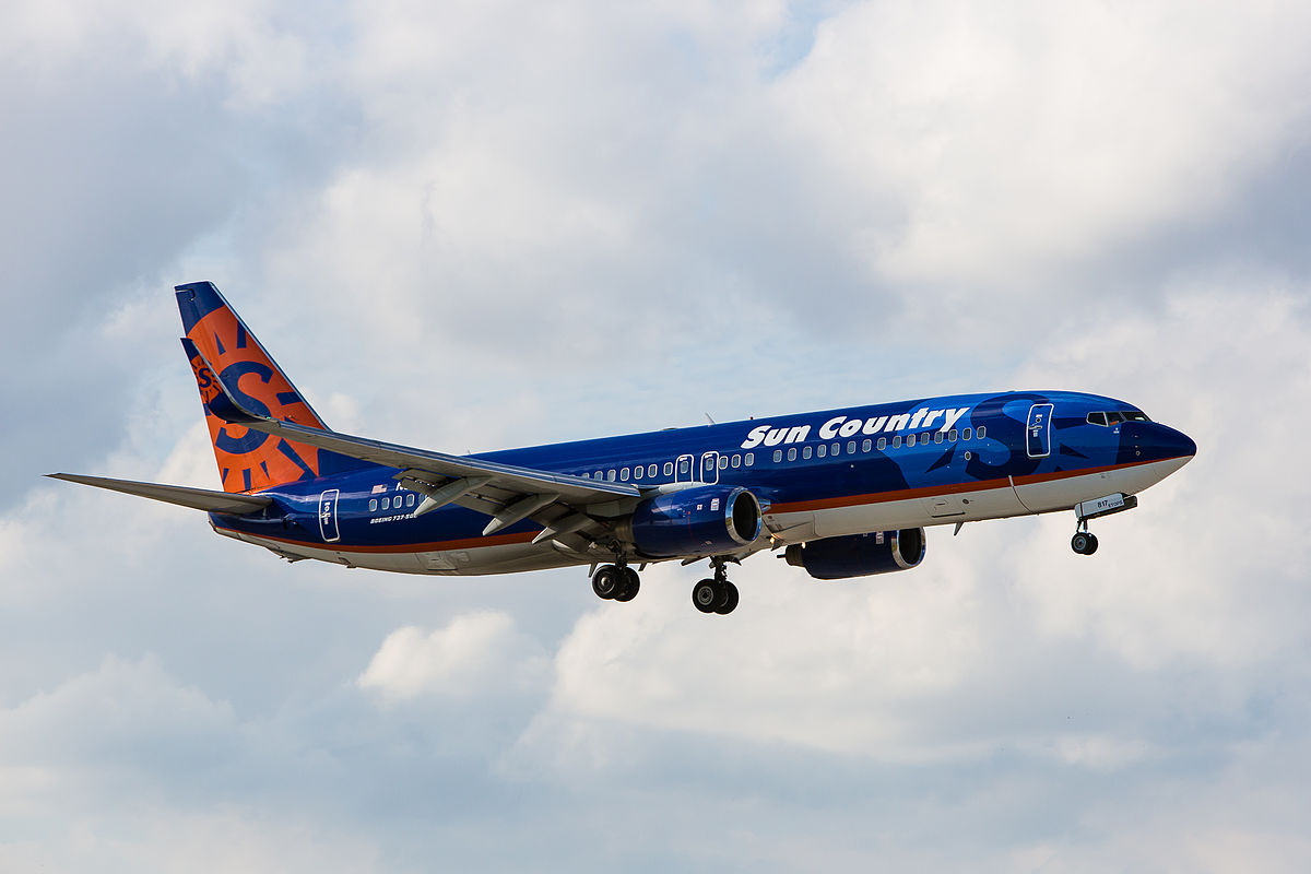 Photo of Sun Country N817SY, Boeing 737-800