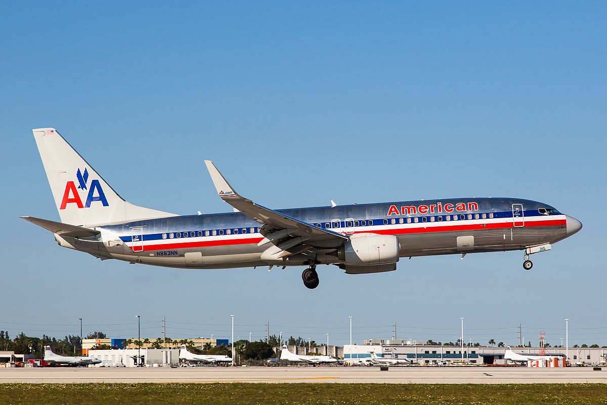 Photo of American Airlines N883NN, Boeing 737-800