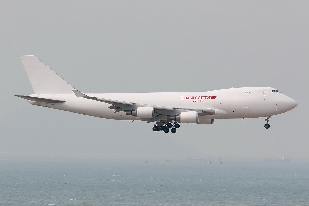 Photo of Kalitta Air N700CK, Boeing 747-400