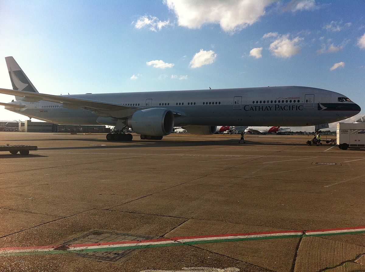Photo of Cathay Pacific B-KQC, Boeing 777-300