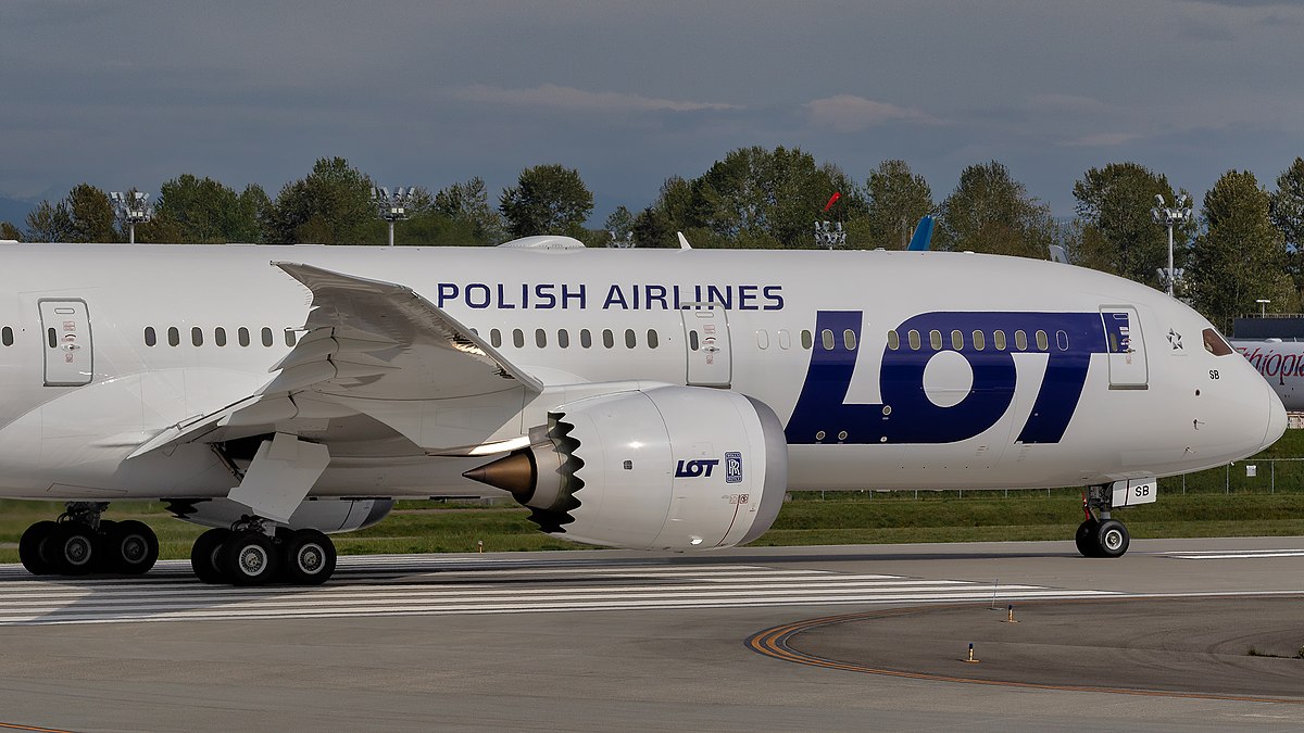 Photo of LOT Polish Airlines SP-LSB, Boeing 787-9 Dreamliner