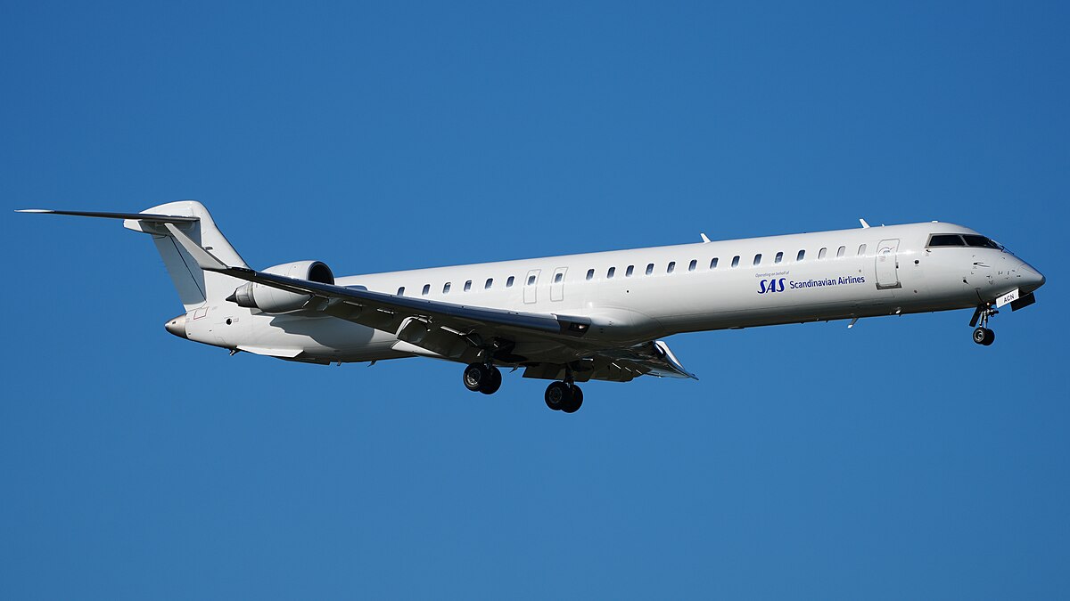 Photo of Xfly ES-ACN, Canadair CL-600 Regional Jet CRJ-705