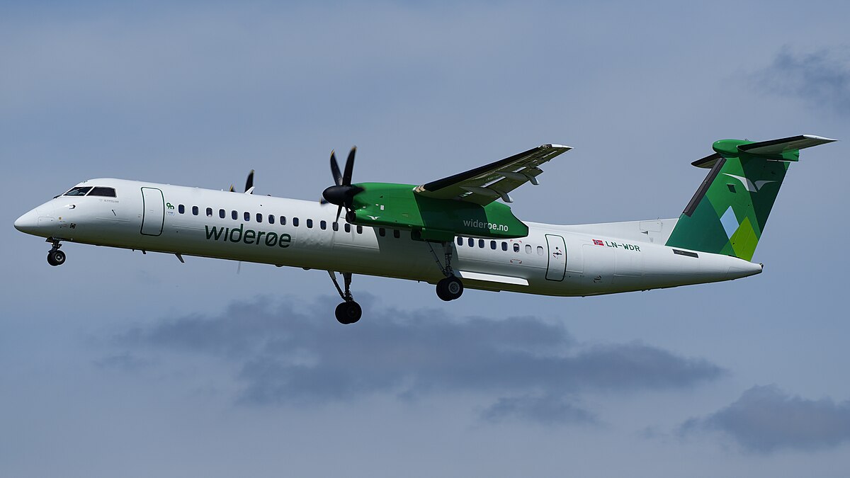 Photo of Wideroe Airlines LN-WDR, De Havilland Dash 8 (400)