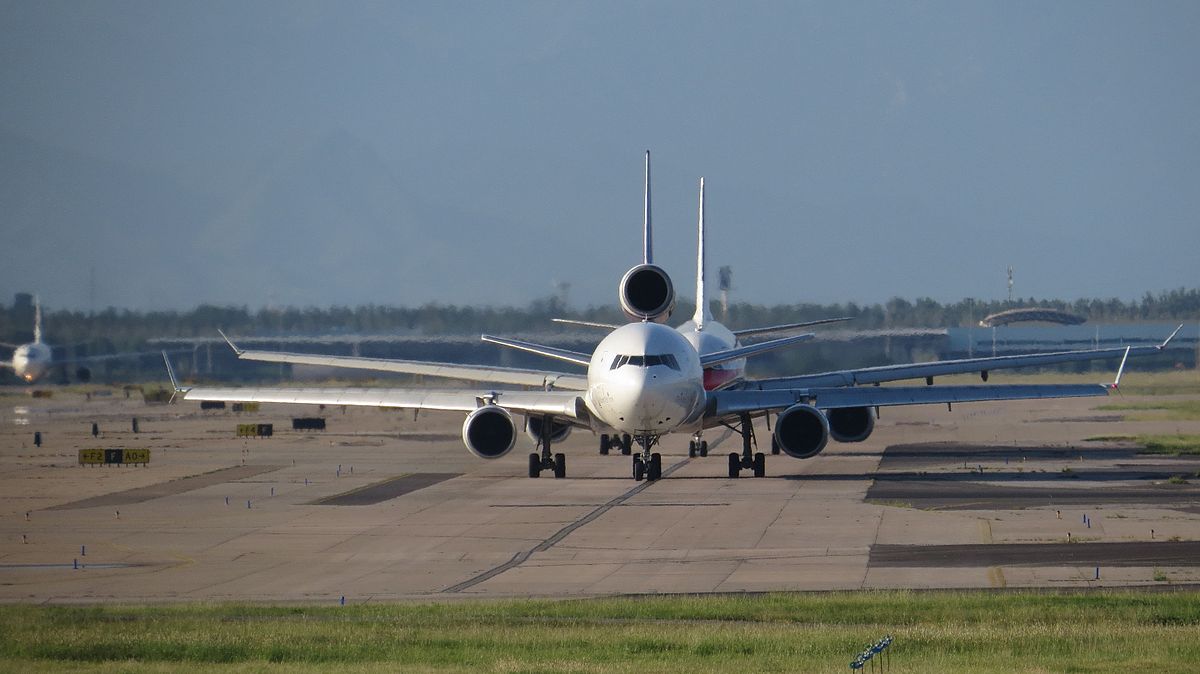 Photo of Fedex N586FE, McDonnell Douglas MD-11
