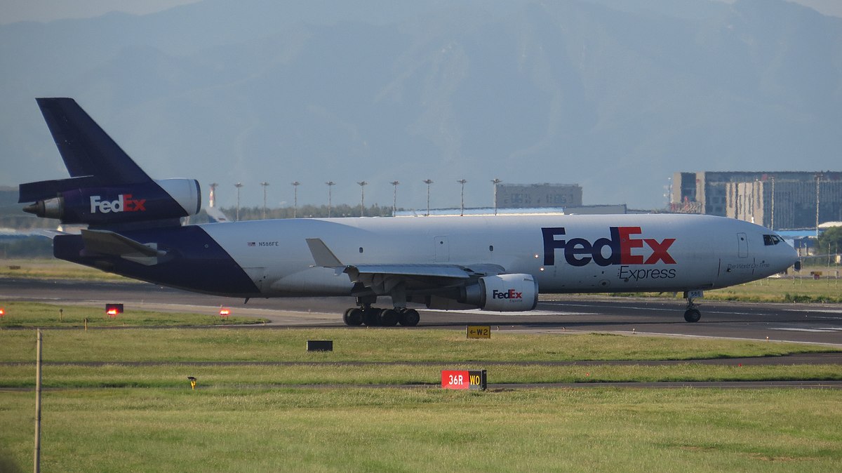 Photo of Fedex N586FE, McDonnell Douglas MD-11