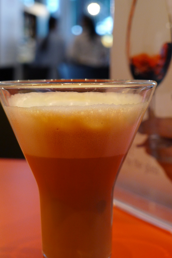 Image of Espressamente illy // Pleasures @ Henri Coandă International Airport Bucharest // Romania // Aeroportul Internaţional Henri Coandă // Connecting to our Flight with Tarom to Atatürk International Istanbul // Enjoy // Embrace!