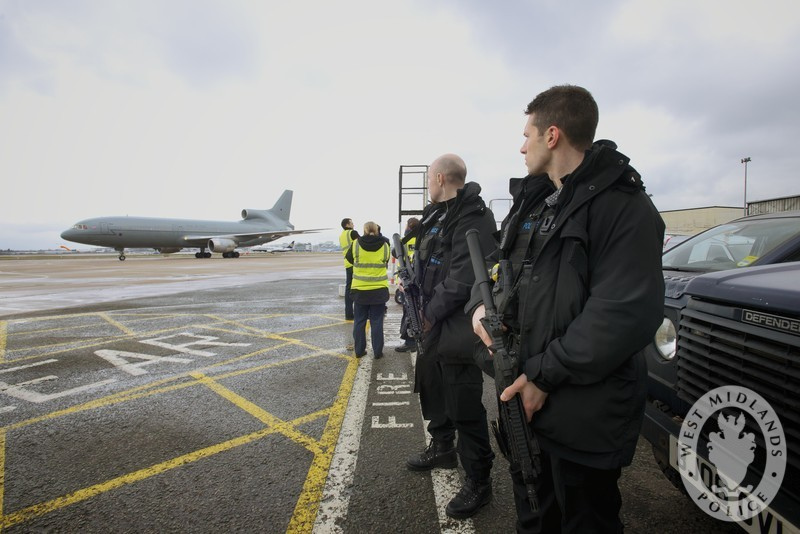 Image of 11.26am - Military Ambulance Traffic Escort