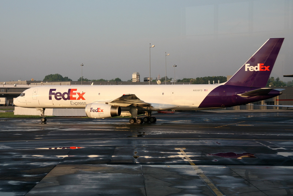 Image of FedEx Express