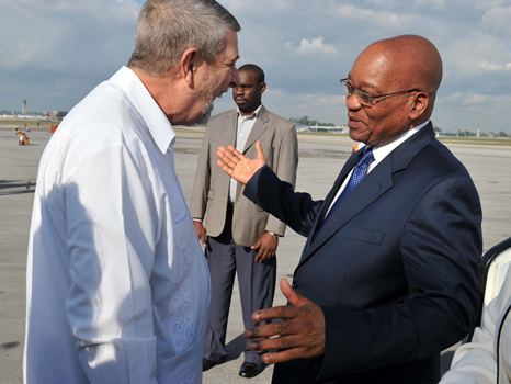 Image of President Jacob Zuma arrives in Cuba, 5 Dec 2010