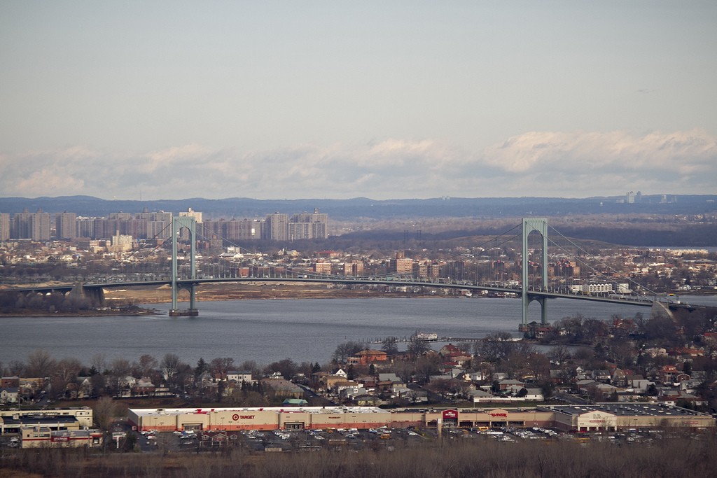 Image of Whitestone Bridge - LGA 0799