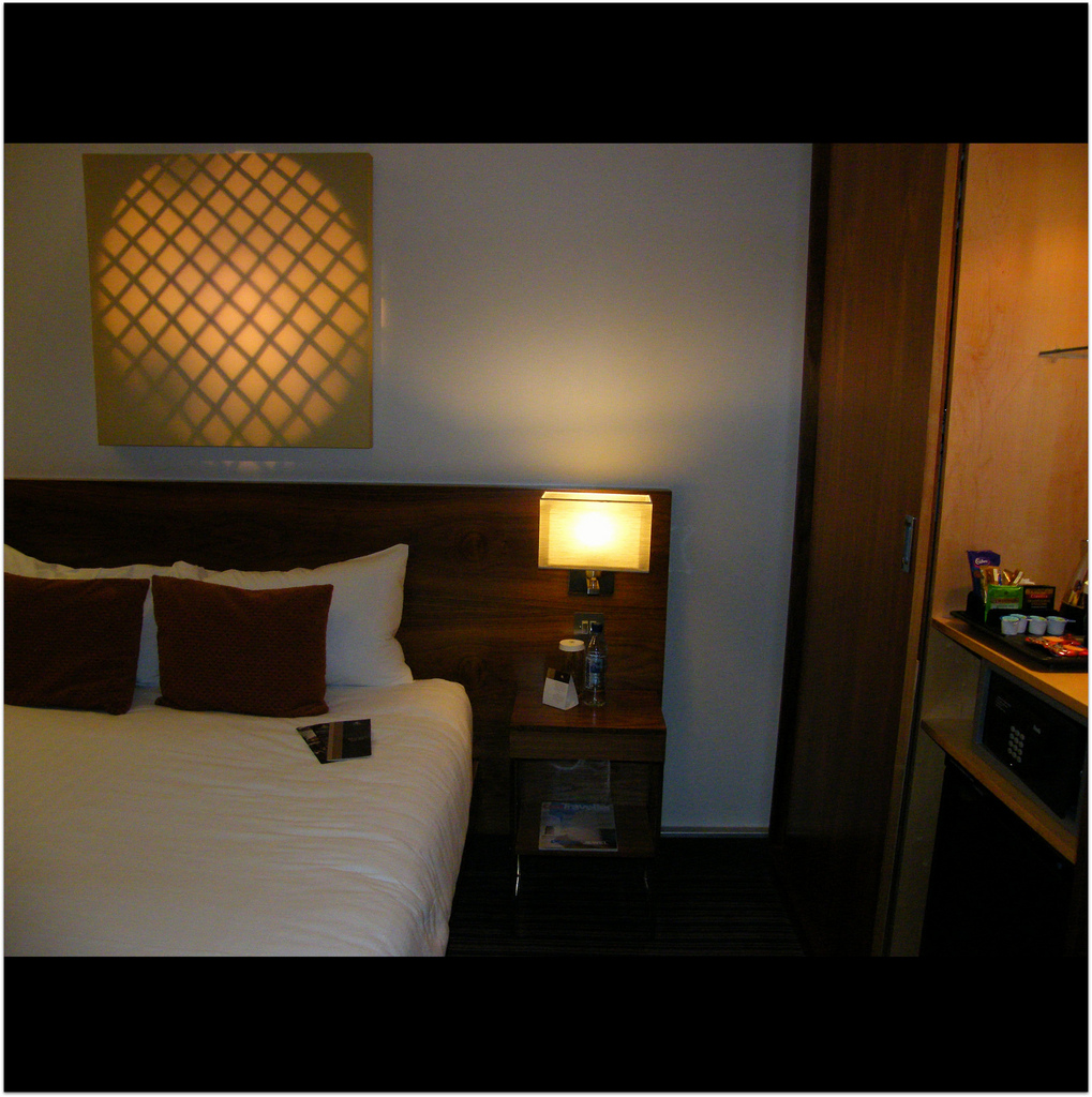 Image of The HILTON Hotel LONDON : Heathrow Airport : TERMINAL 4 : England, United Kingdom : @ The GATEWAY TO THE WORLD! ENJOY MORE and SOAR! :)