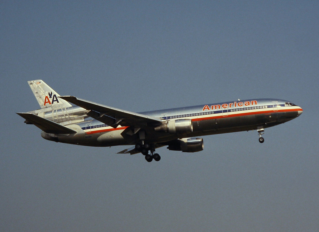 Image of American Airlines Douglas DC-10