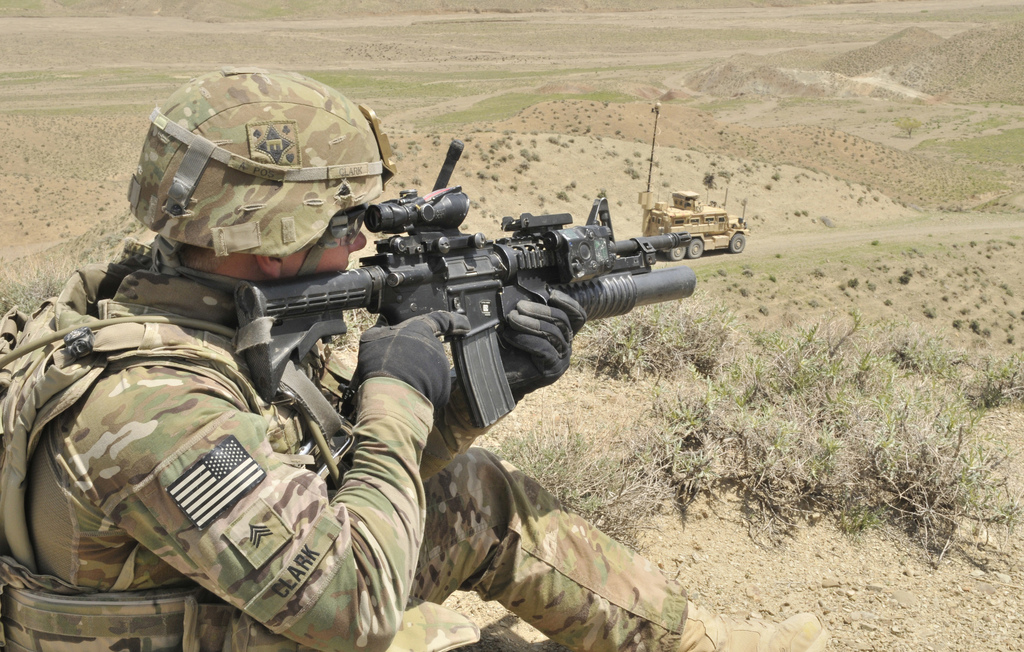 Image of Coalition helps Afghan police secure high ground [Image 8 of 23]