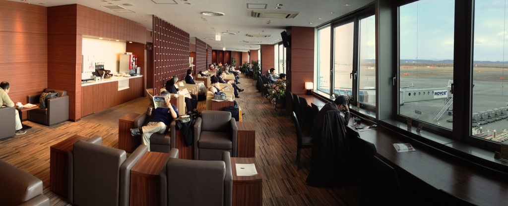 Image of New CHITOSE Airport Lounge.