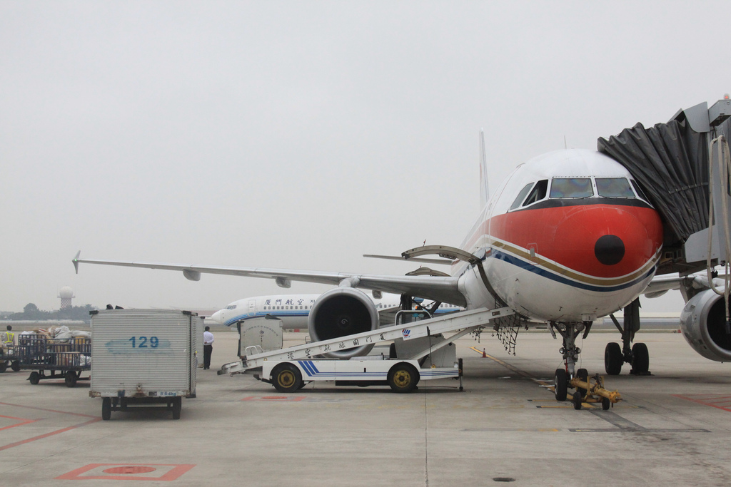 Image of China Eastern A320-200